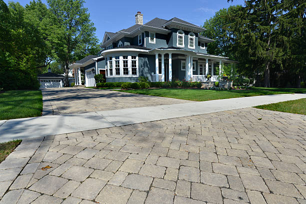 Best Affordable Driveway Paving  in South Pittsburg, TN